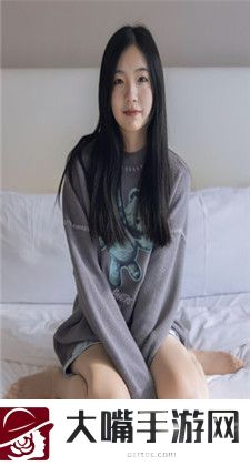 14岁初中女生光溜溜上学吗:背后真相让人深思