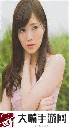 14岁初中女生光溜溜上学吗:背后真相令人震惊